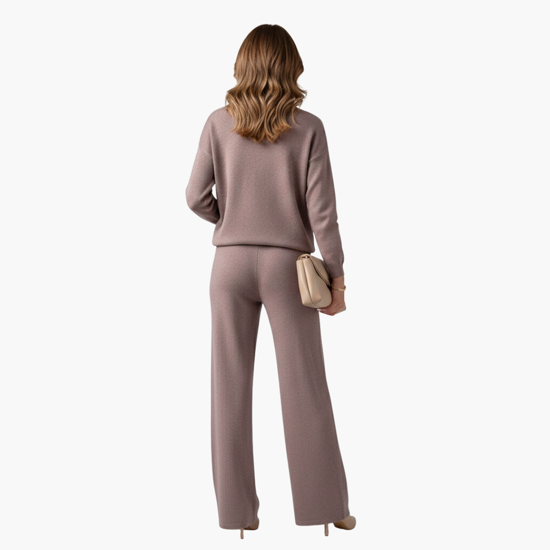 Ensemble femme deux pièces avec col montant