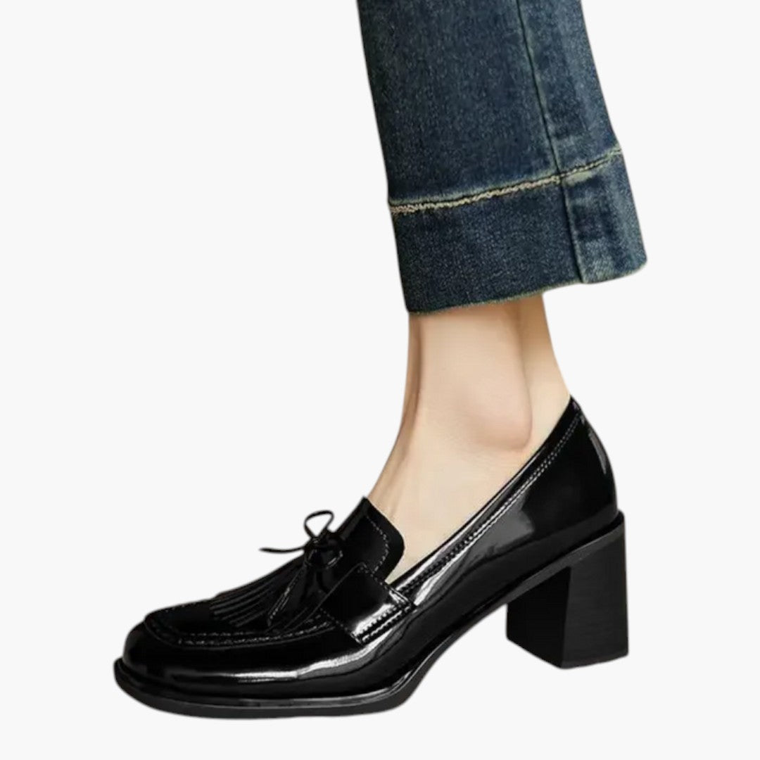 Buty damskie na słupku z gumową podeszwą