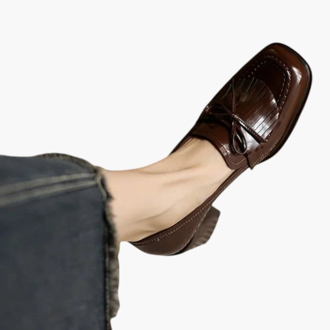 Buty damskie na słupku z gumową podeszwą
