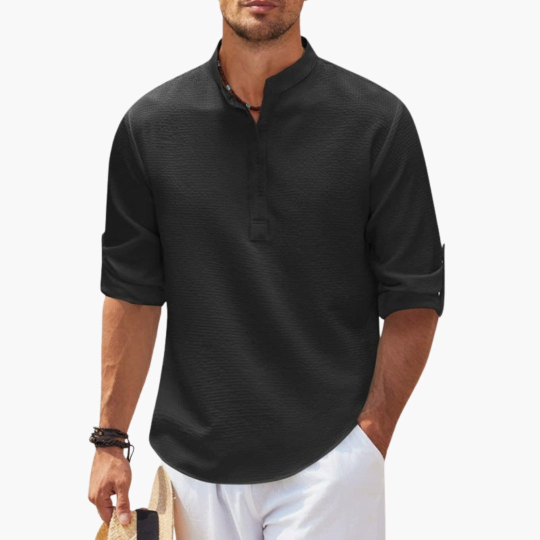 Herrenhemd mit Henley-Kragen und aufkrempelbaren Ärmeln