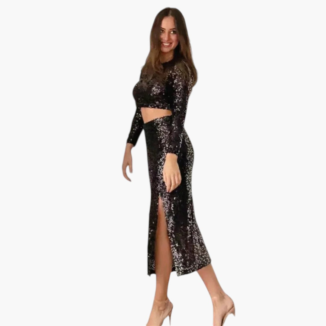 Two-Piece Women's Outfit with Sequin Surface