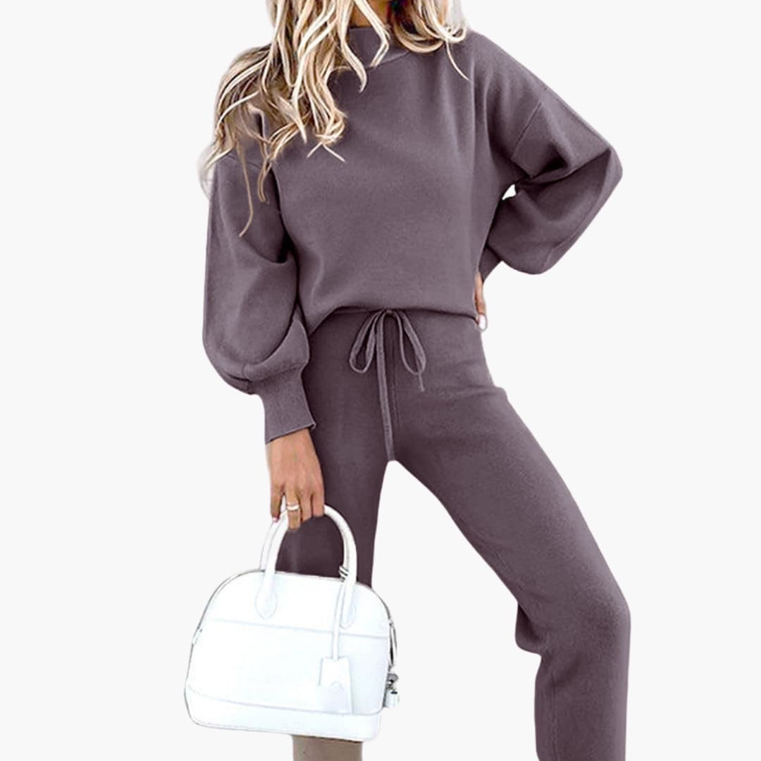 Loungewear sæt til kvinder med oversized trøje og joggingbukser med høj talje