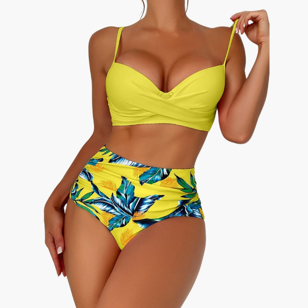 Naisten bikiniyhdistelmä push-up-topilla