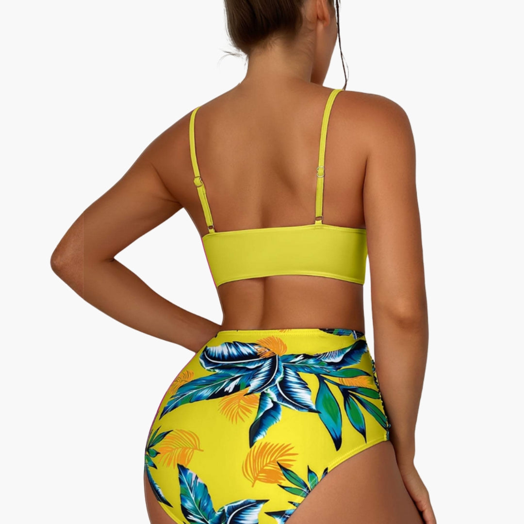 Naisten bikiniyhdistelmä push-up-topilla