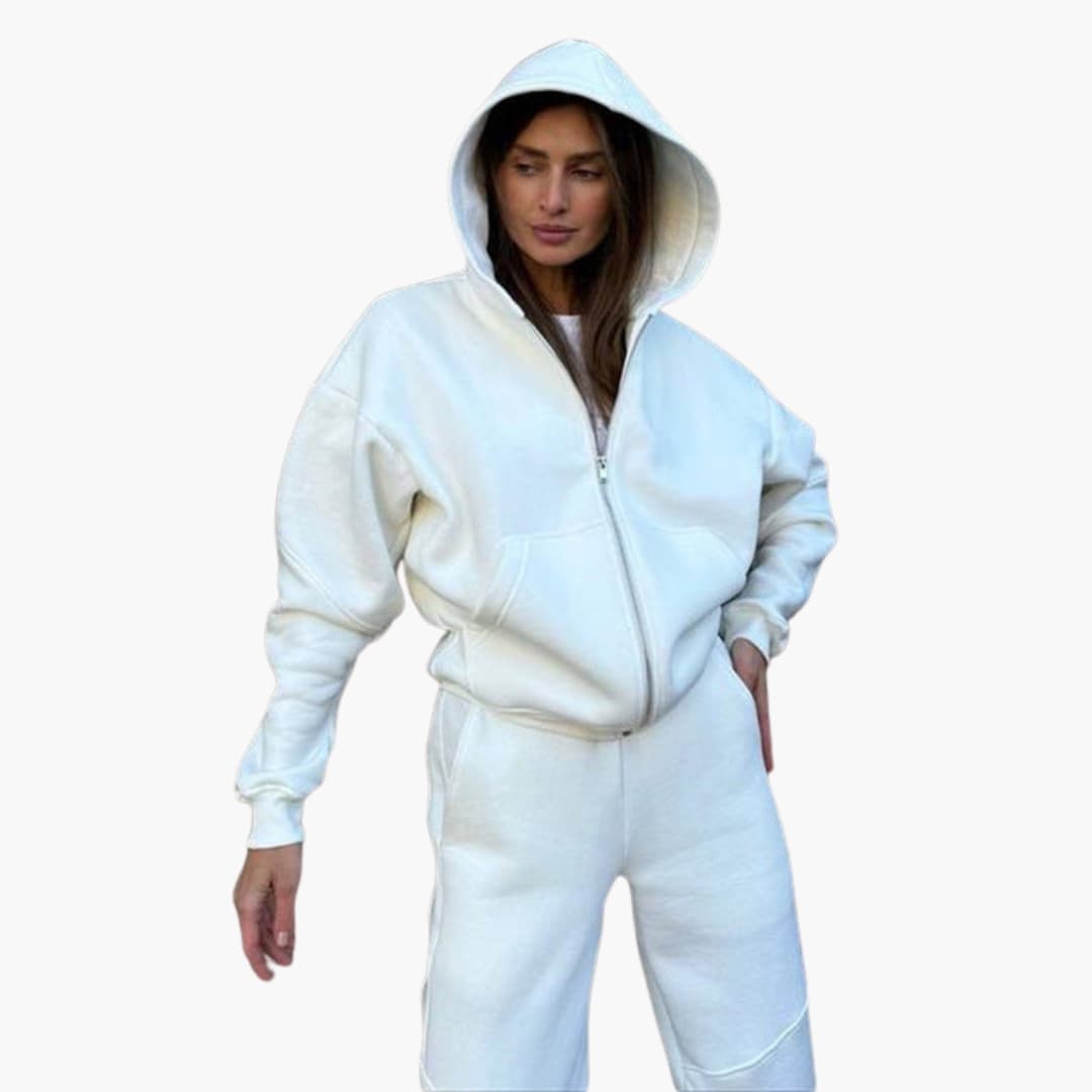 Women's sports set with long-sleeve top and pants with pockets