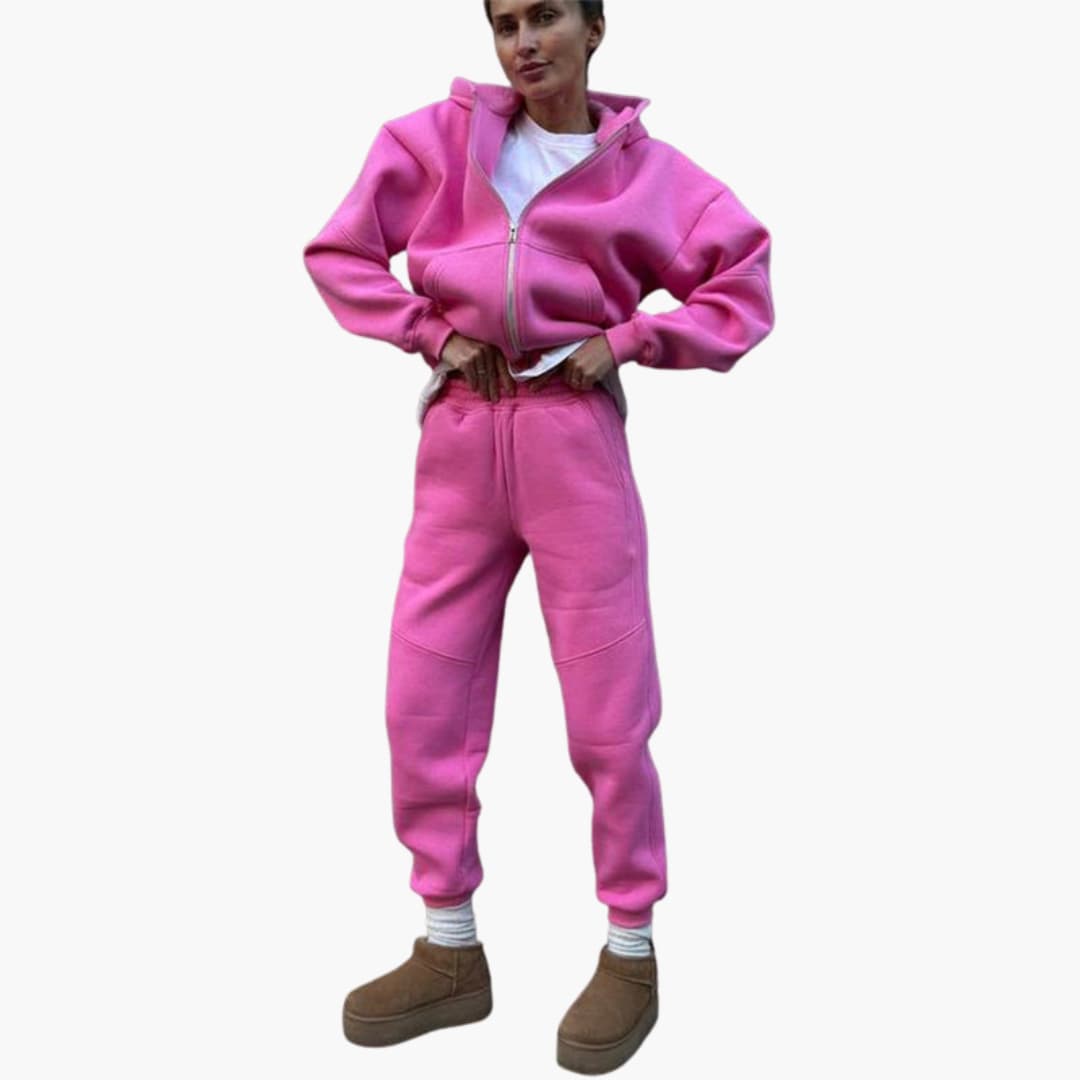 Women's sports set with long-sleeve top and pants with pockets