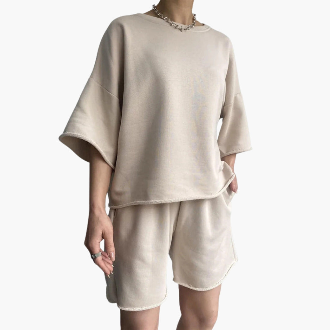 Dames sportset met cropped top en short met koord