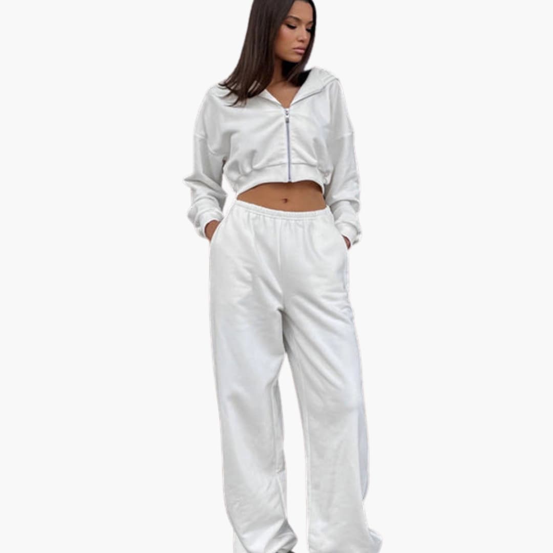 Women's sports set with cropped hoodie and elastic waist pants