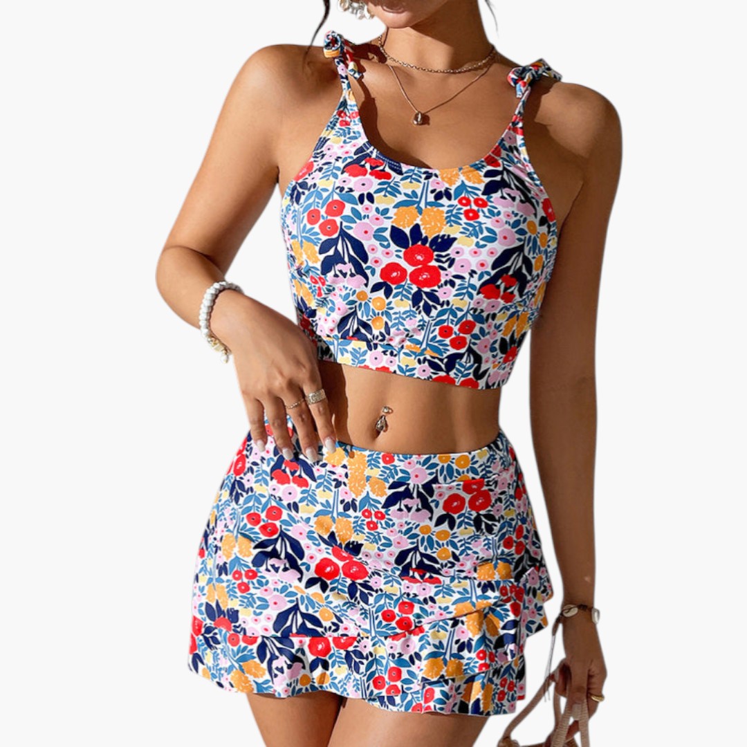 Conjunto de duas peças para senhora com top curto e saia
