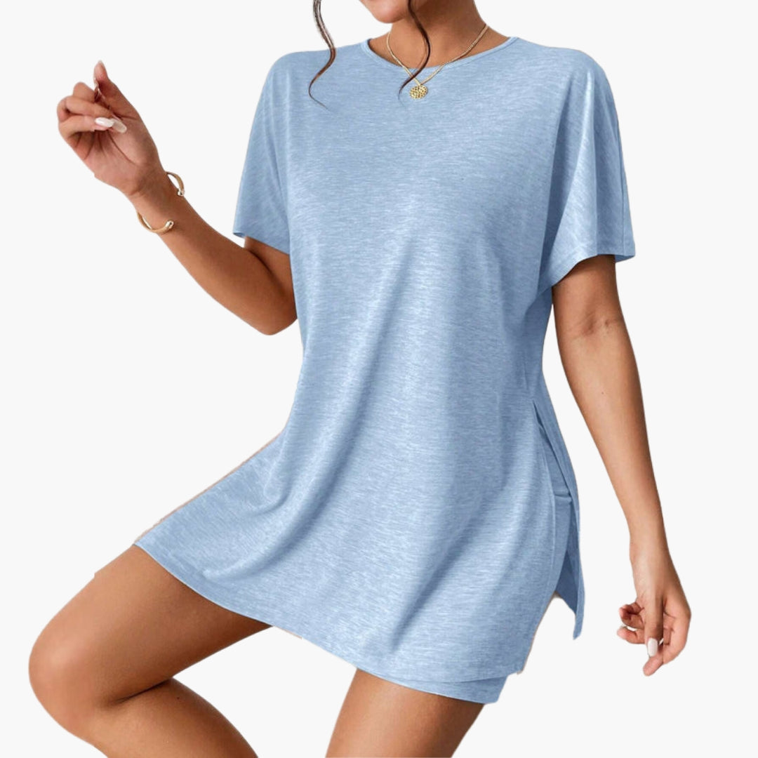 Ensemble femme T shirt et short avec manches courtes
