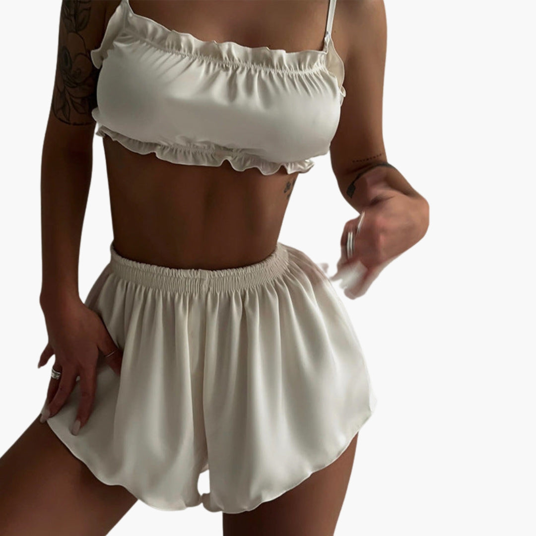Conjunto para mujer con top corto de volantes y short