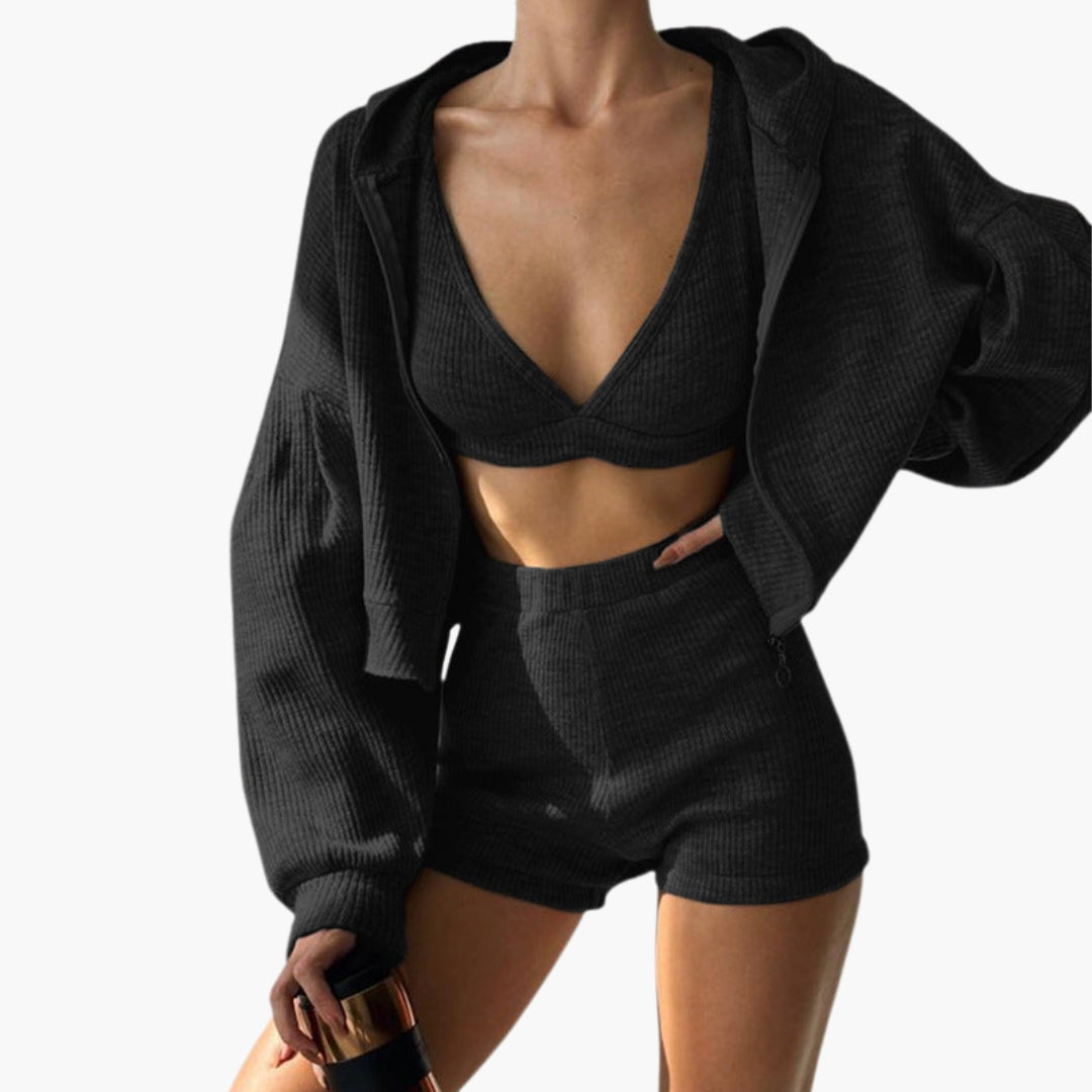 Conjunto deportivo para mujeres con blusa corta