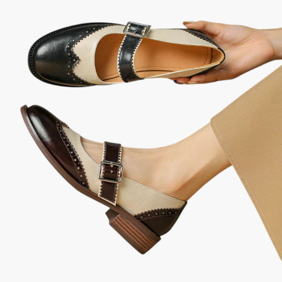 Damesko Mary Jane med T-rem og brogue-detaljer