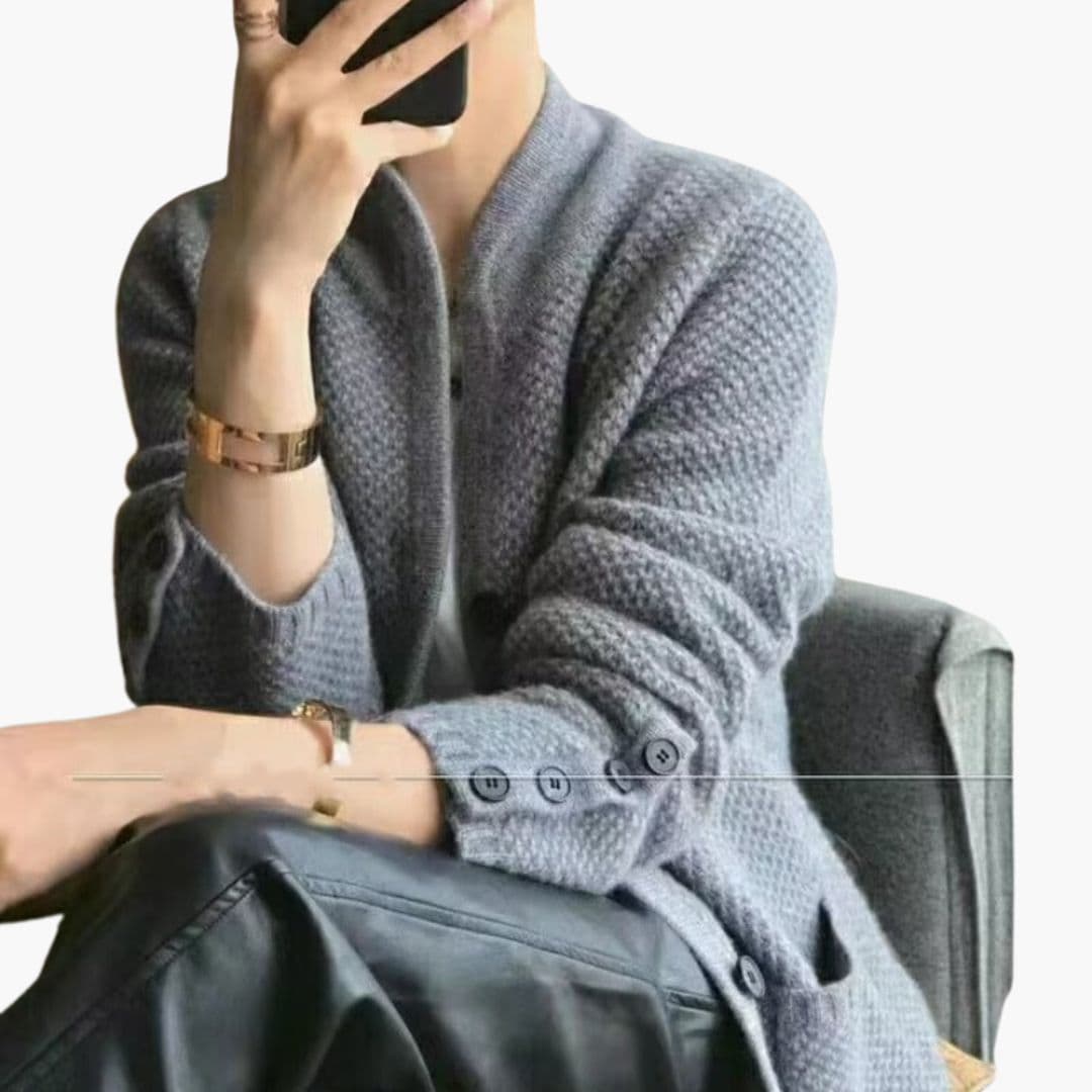 Gilet femme à surface texturée et boutonnage devant