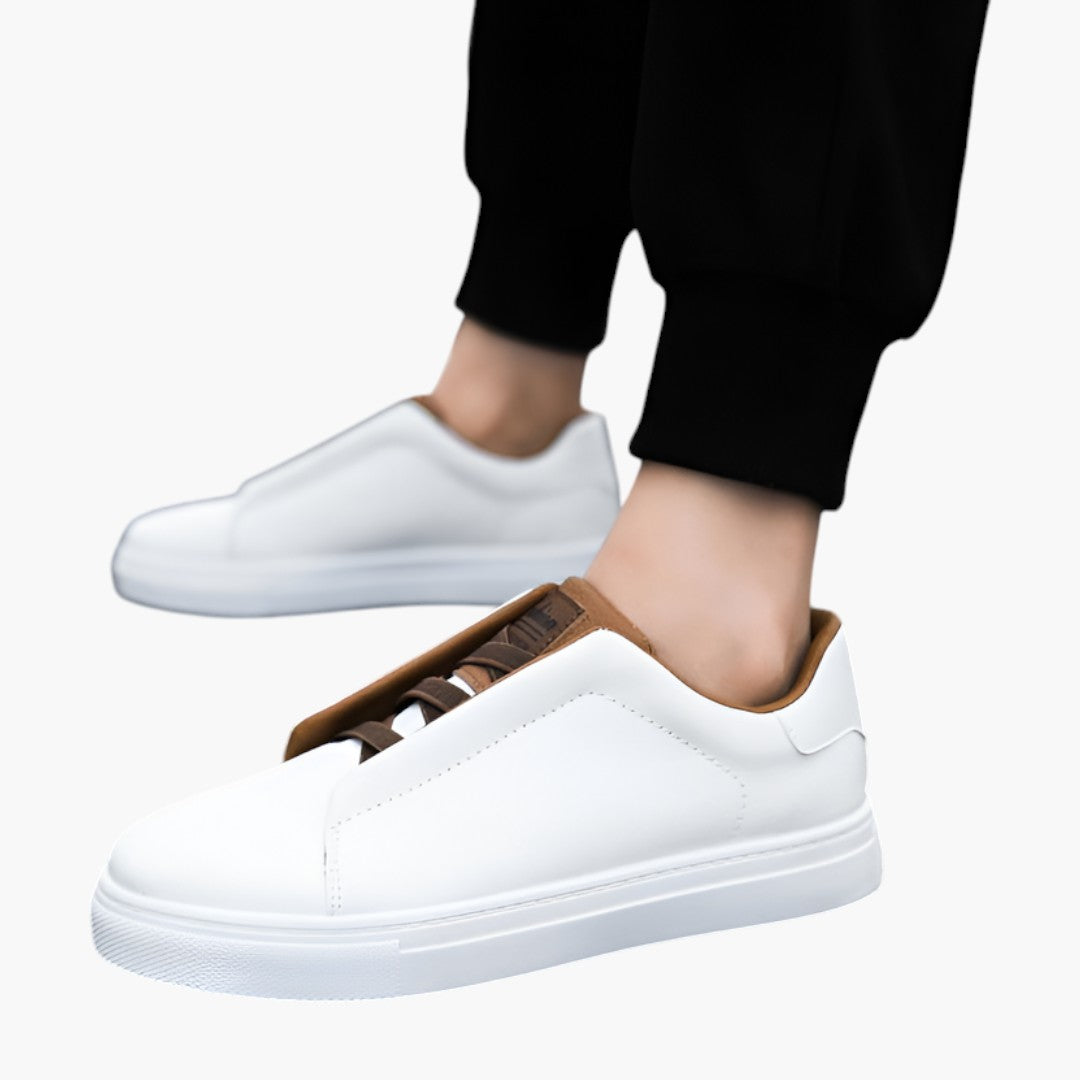 Męskie skórzane sneakersy z sznurowaniem i teksturowaną podeszwą