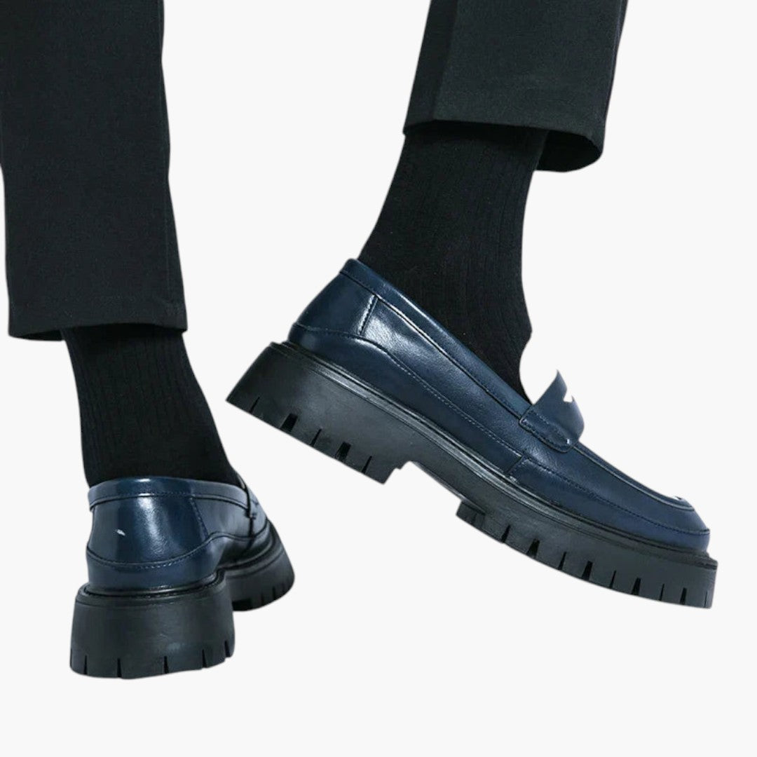 Mocassini da Uomo in Pelle con Suola Platform e Superficie Liscia