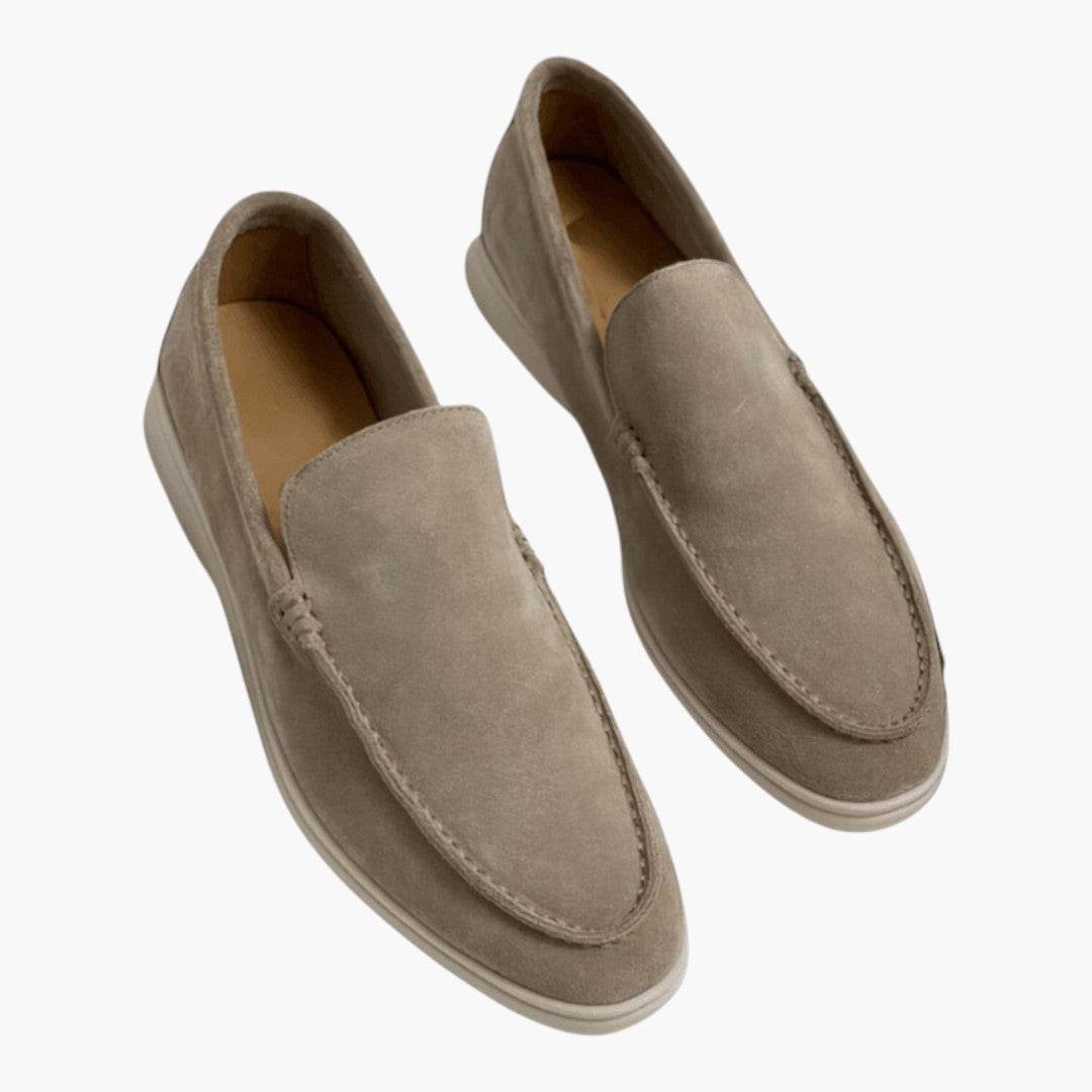 Mocasines de ante para hombre con suela flexible y superficie texturizada