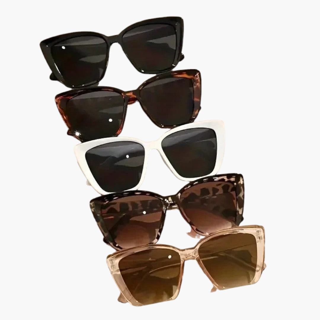 Lunettes de soleil femmes a forme cat eye et verres teintés