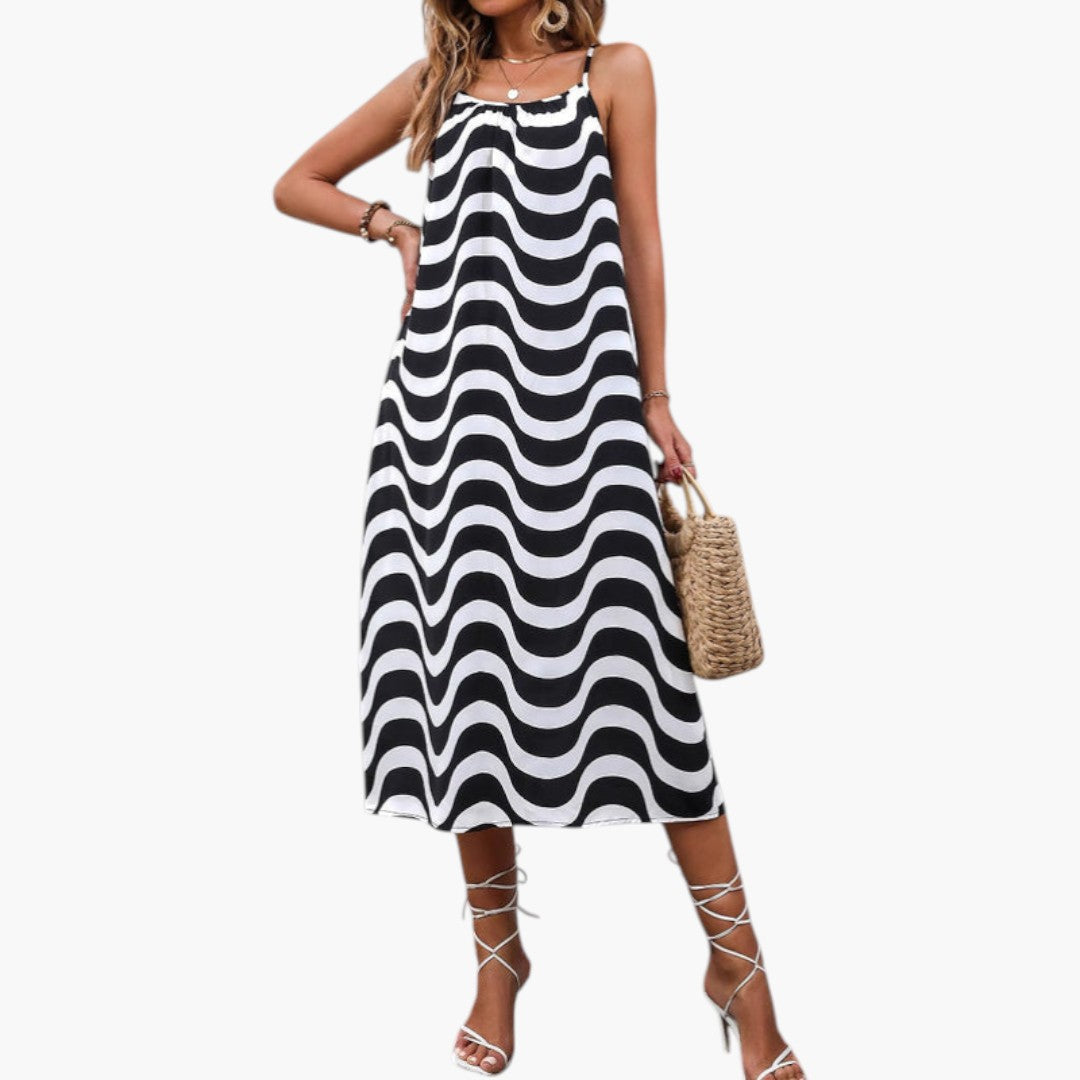 Damen Strandkleid mit Spaghettiträgern und Volantrock