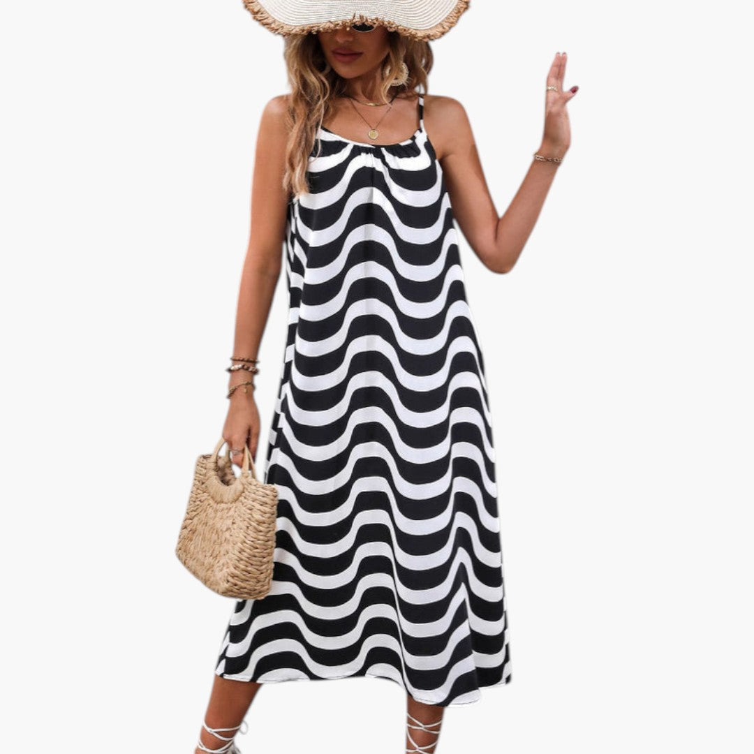 Damen Strandkleid mit Spaghettiträgern und Volantrock