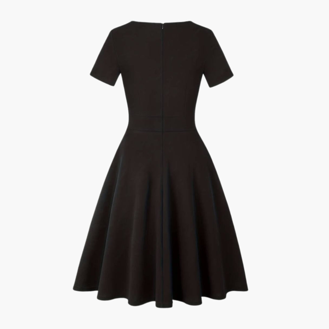 Robe femme avec taille en dentelle et encolure goutte