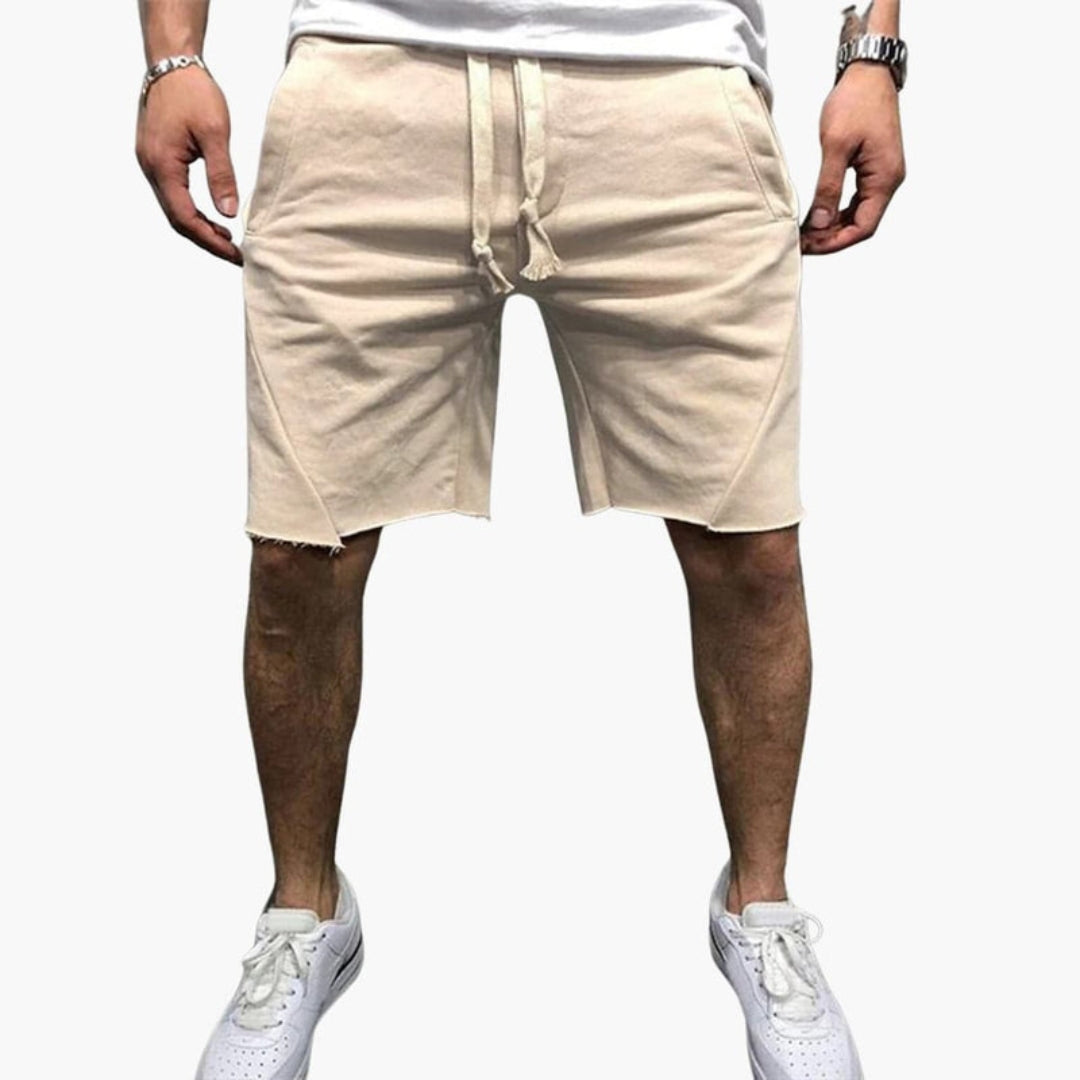 Short homme avec taille à cordon et coupe droite