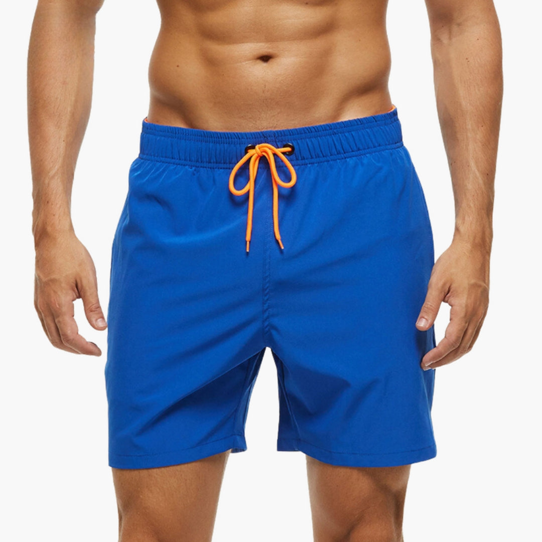 Pantalones cortos para hombres con diseño elástico
