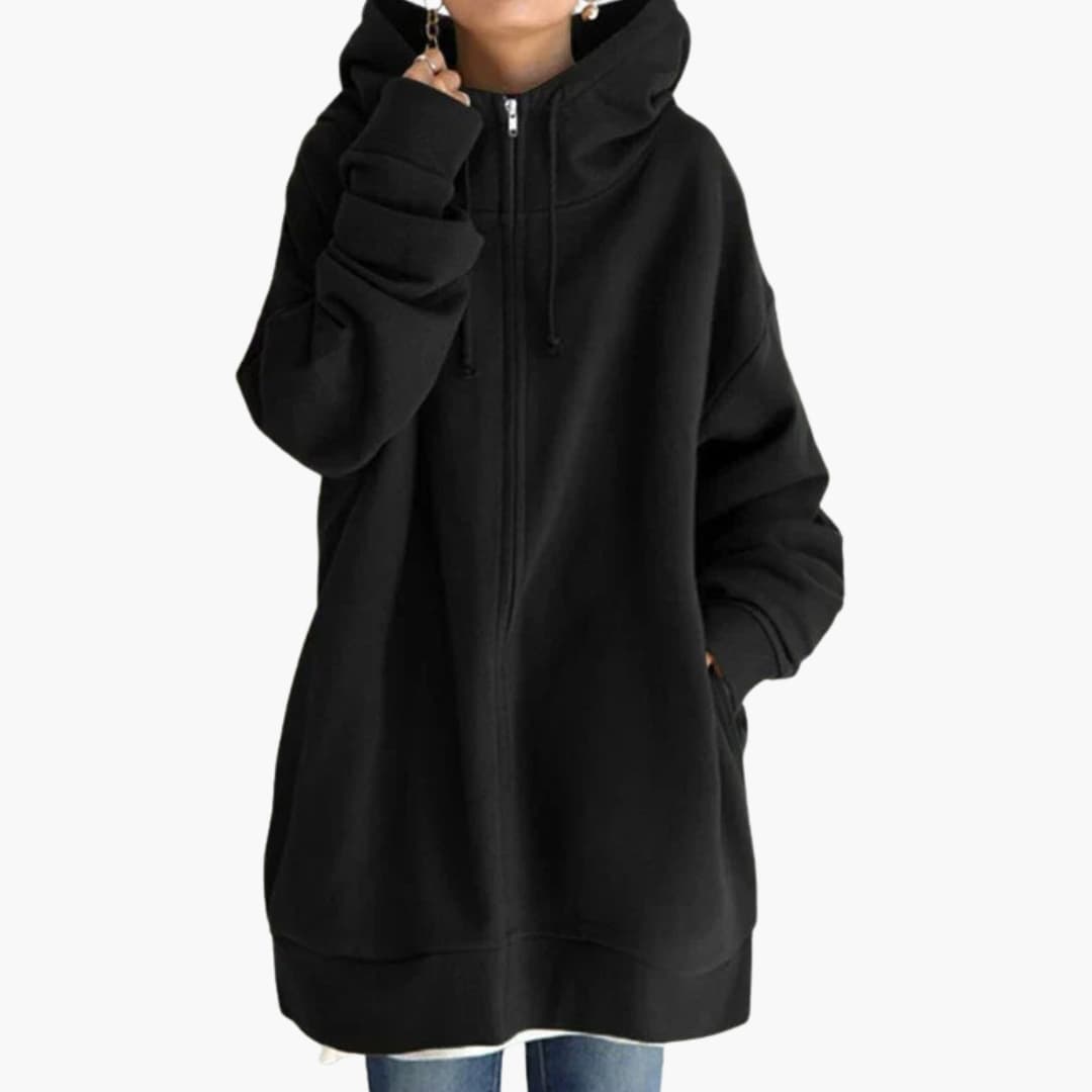 Naisten oversized huppari, jossa väljä leikkaus ja moderni design