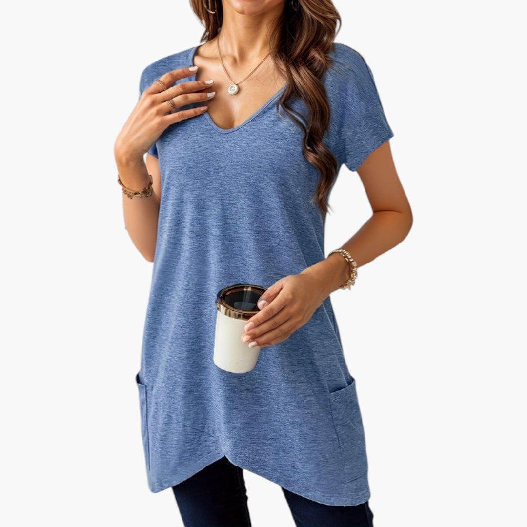 Women's shirt with V-neck and side pockets