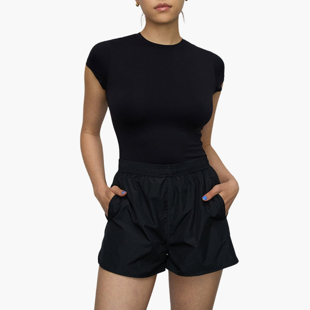 T shirt femme avec col rond et manches courtes