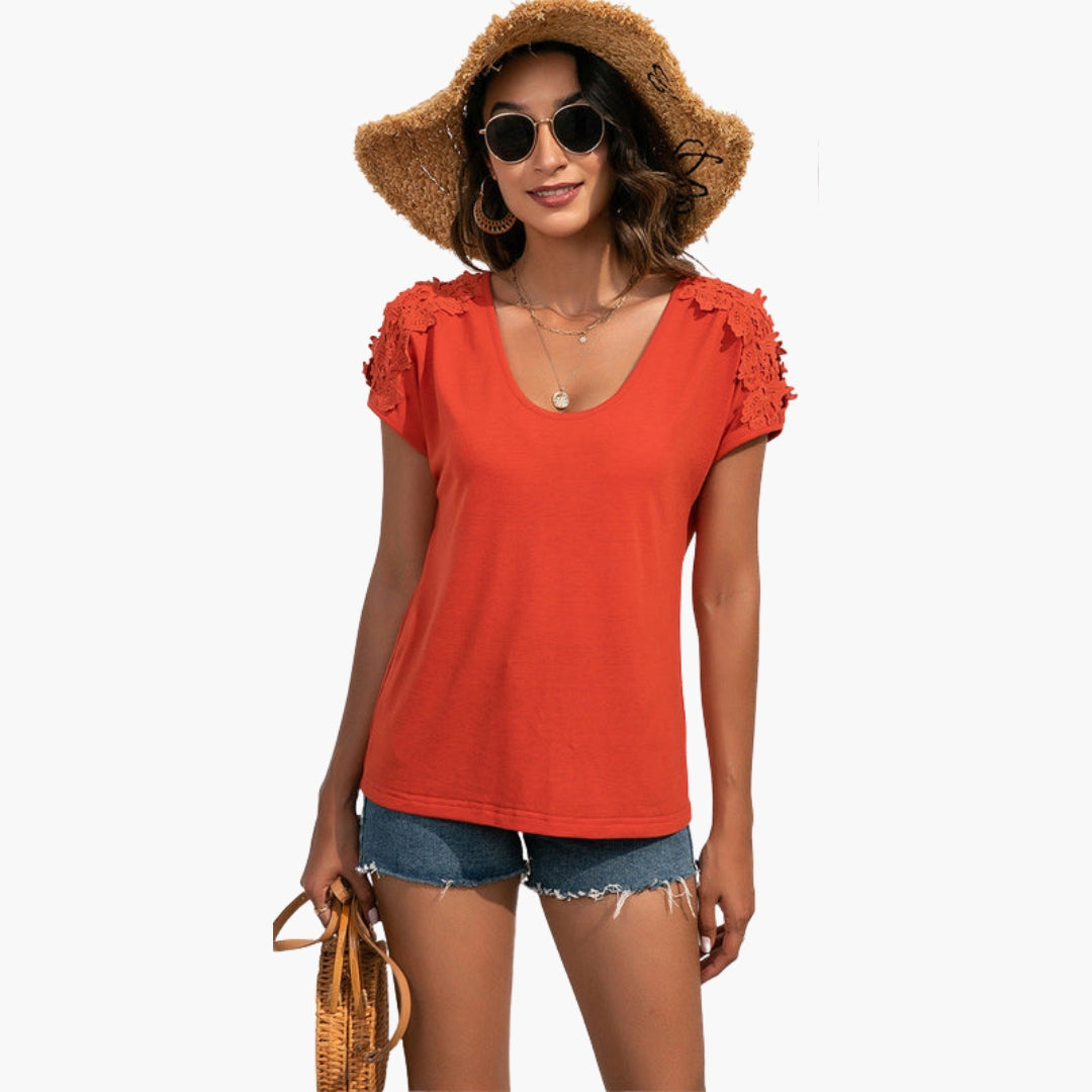 T shirt femme avec empiècements en dentelle aux épaules