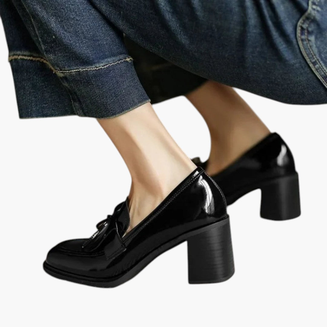 Buty damskie na słupku z gumową podeszwą