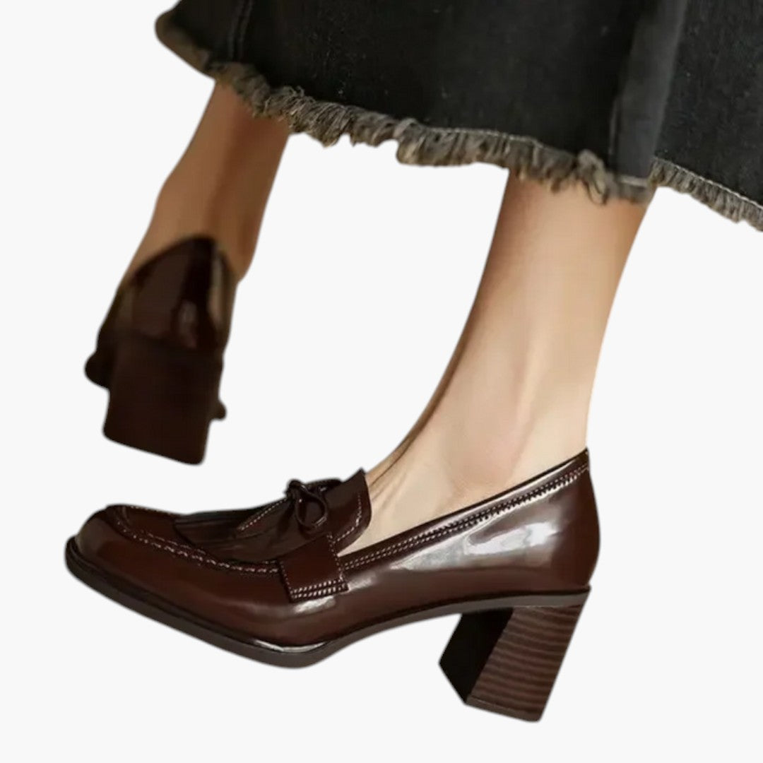 Buty damskie na słupku z gumową podeszwą