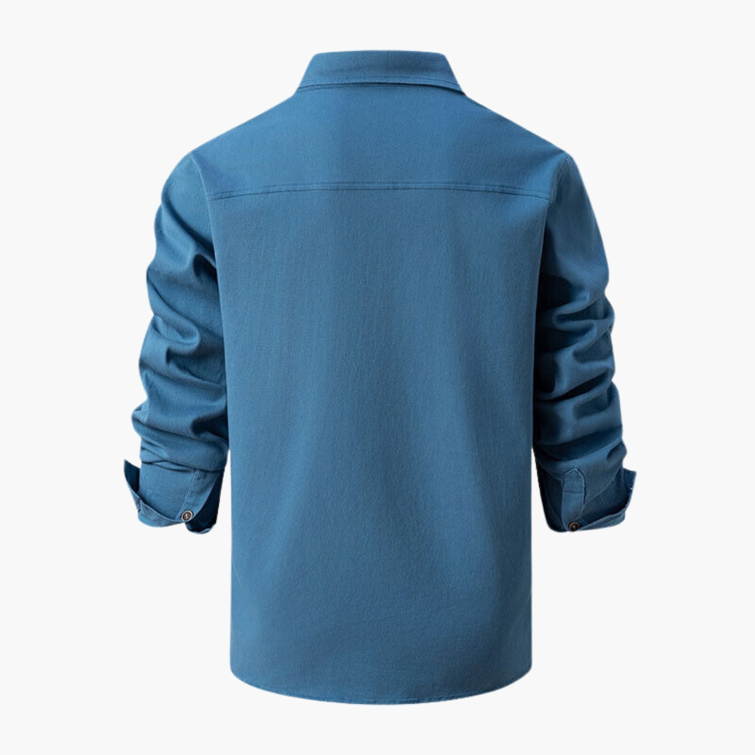 Chemise homme à poches poitrine et boutons