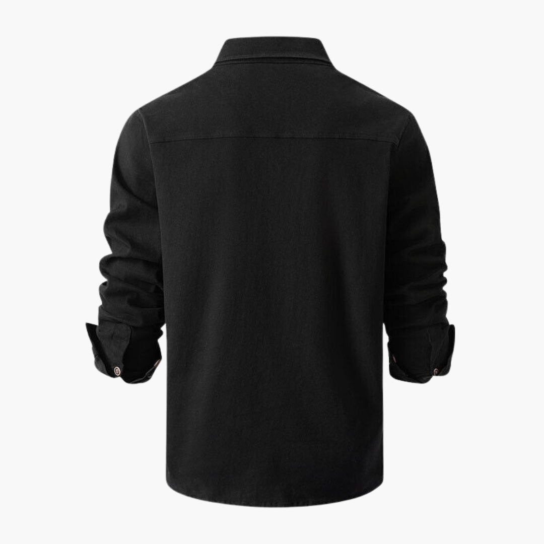 Chemise homme à poches poitrine et boutons