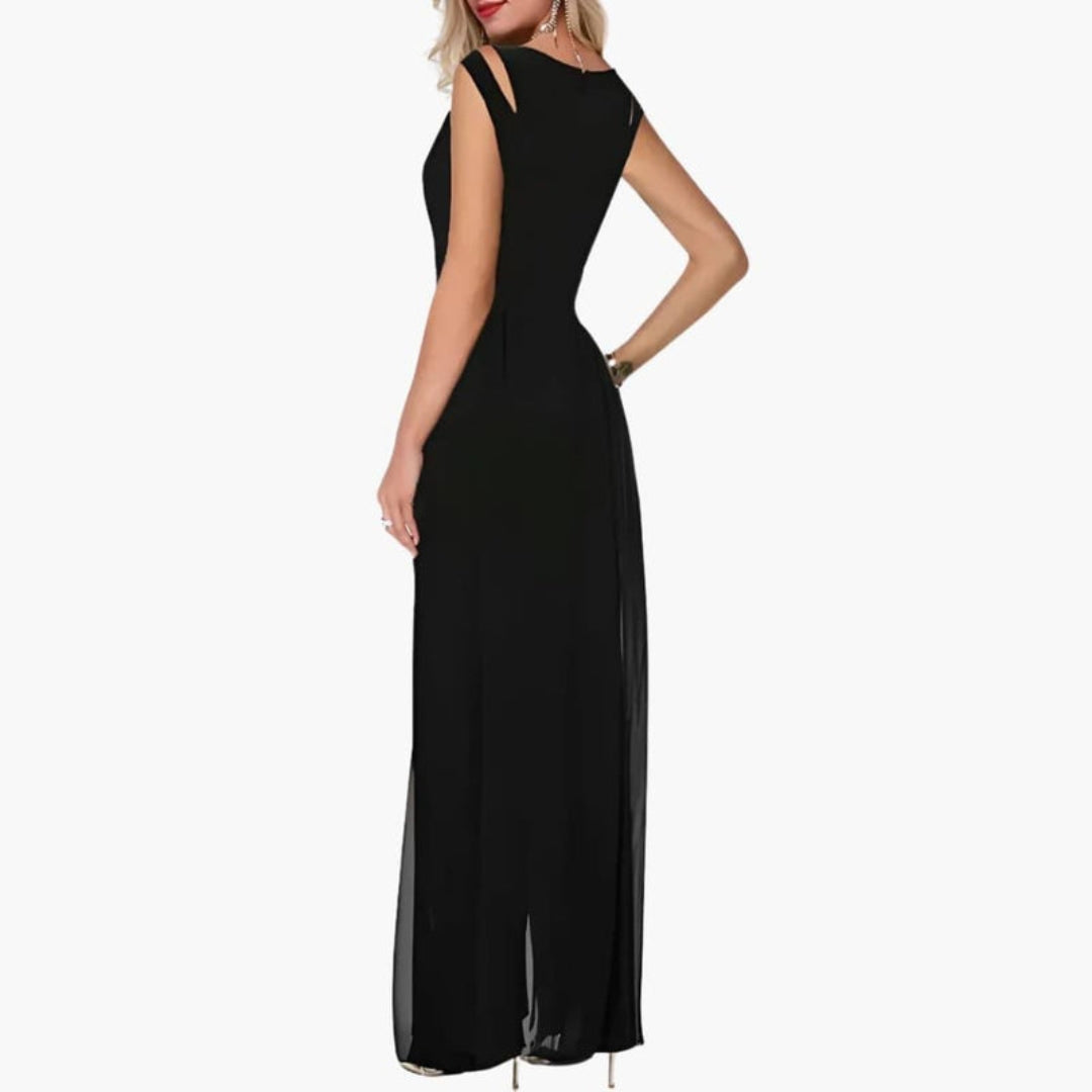 Women's Jumpsuit with Round Neck and Layering