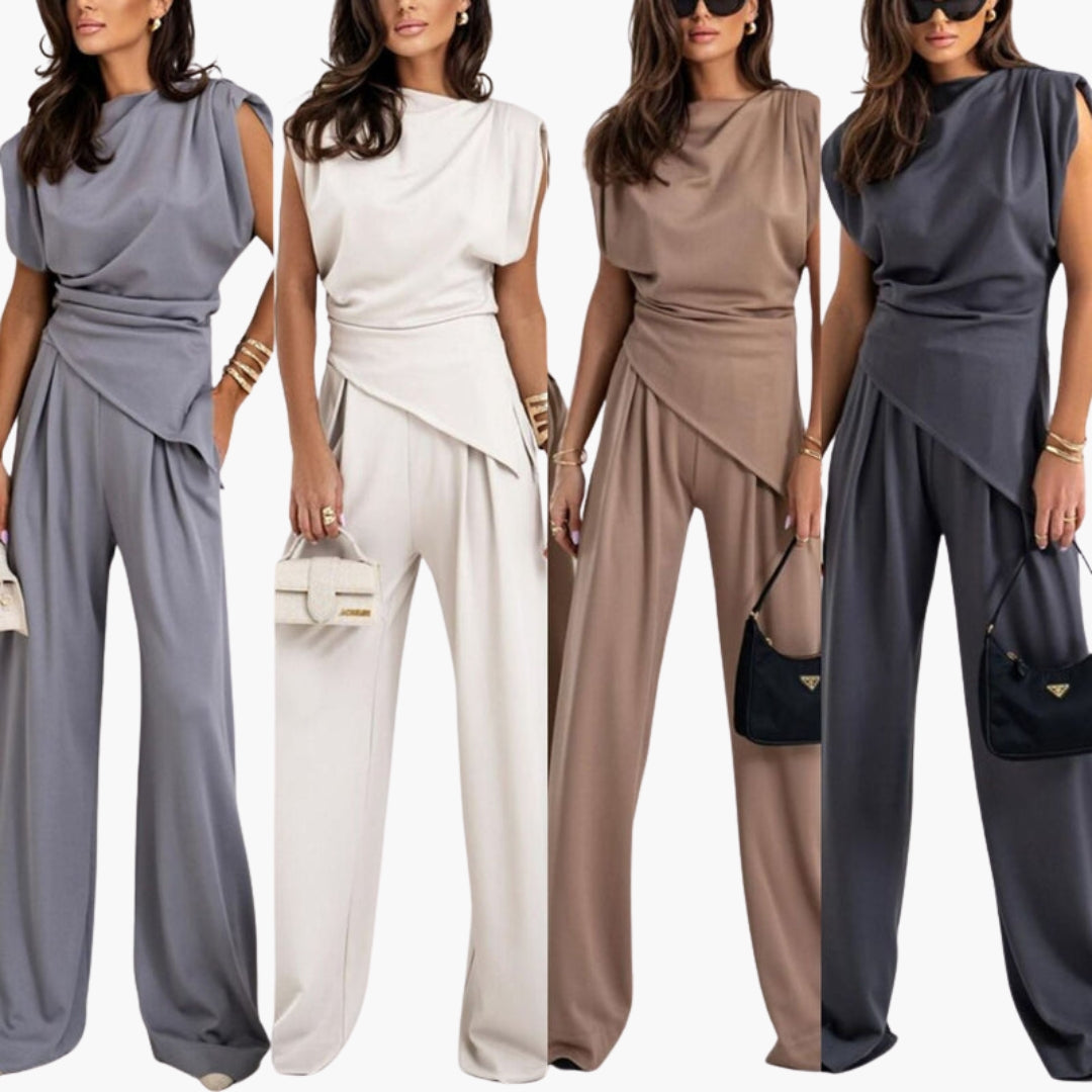 Combinaison femme à encolure drapée et jambes larges