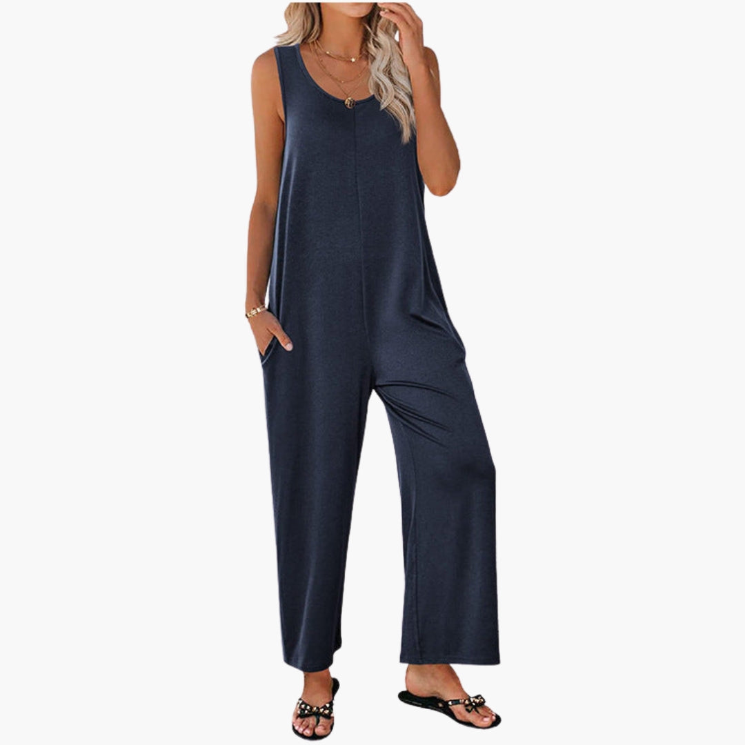 Sleeveless women's jumpsuit with wide legs