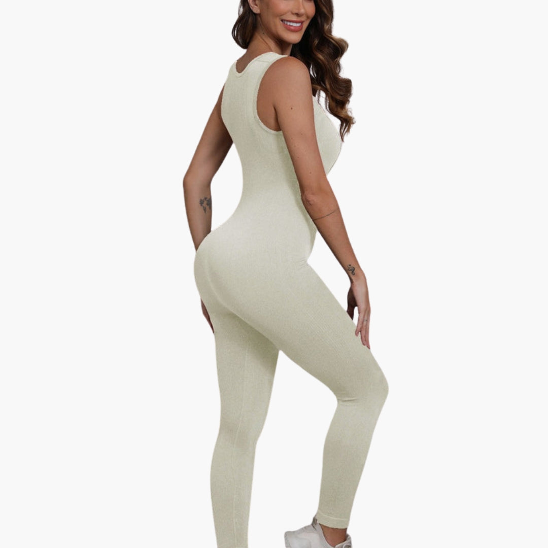 Sleeveless women's jumpsuit with wide straps