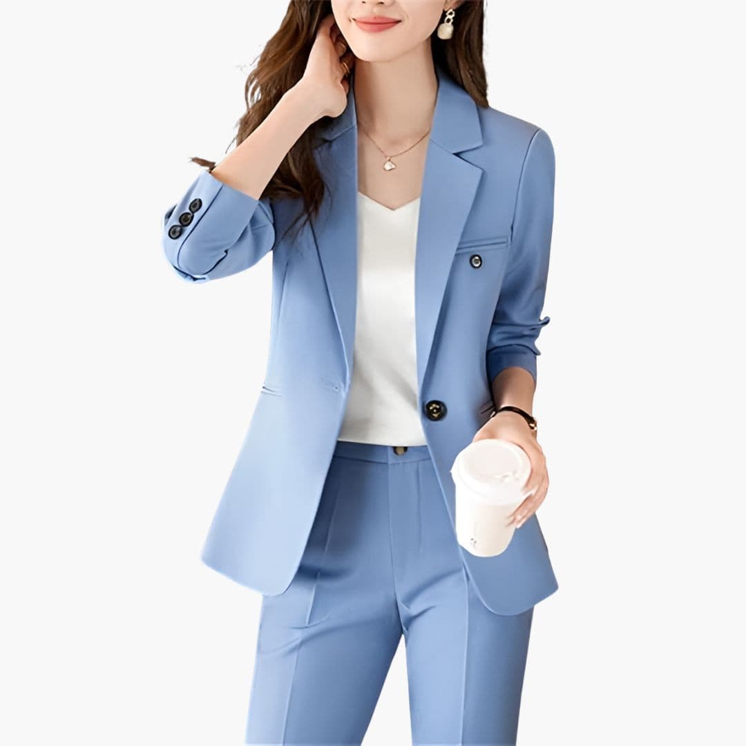 Costume femme avec veste à revers