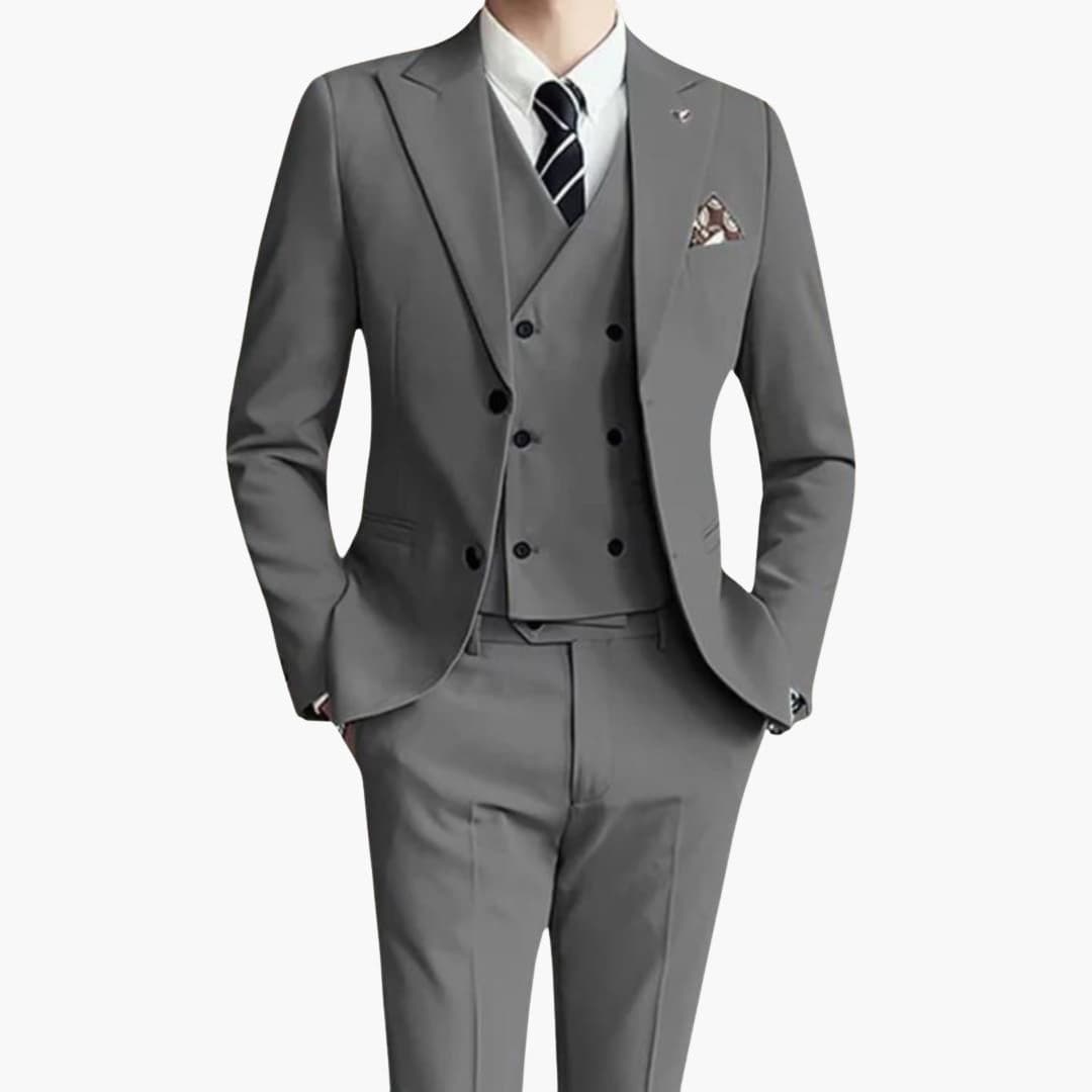 Costume homme 3 pièces ajusté avec veste et gilet assortis