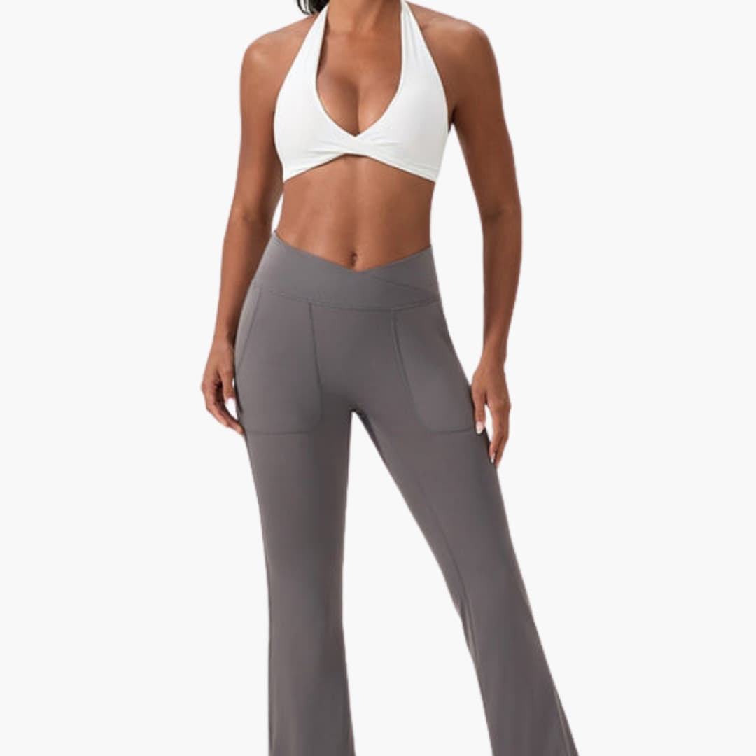 Top de desporto feminino com gola alta e corte sem mangas
