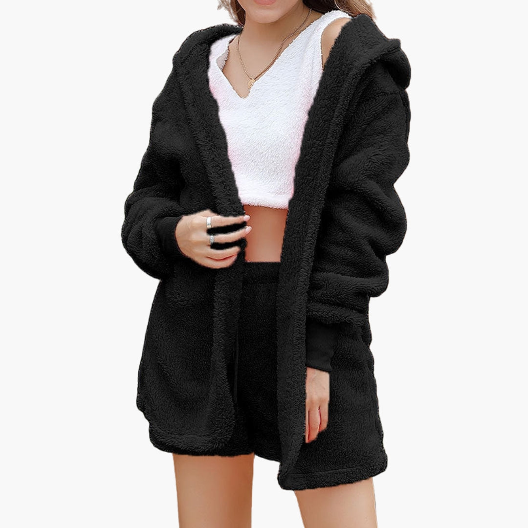 Ensemble détente femme avec veste à capuche et short