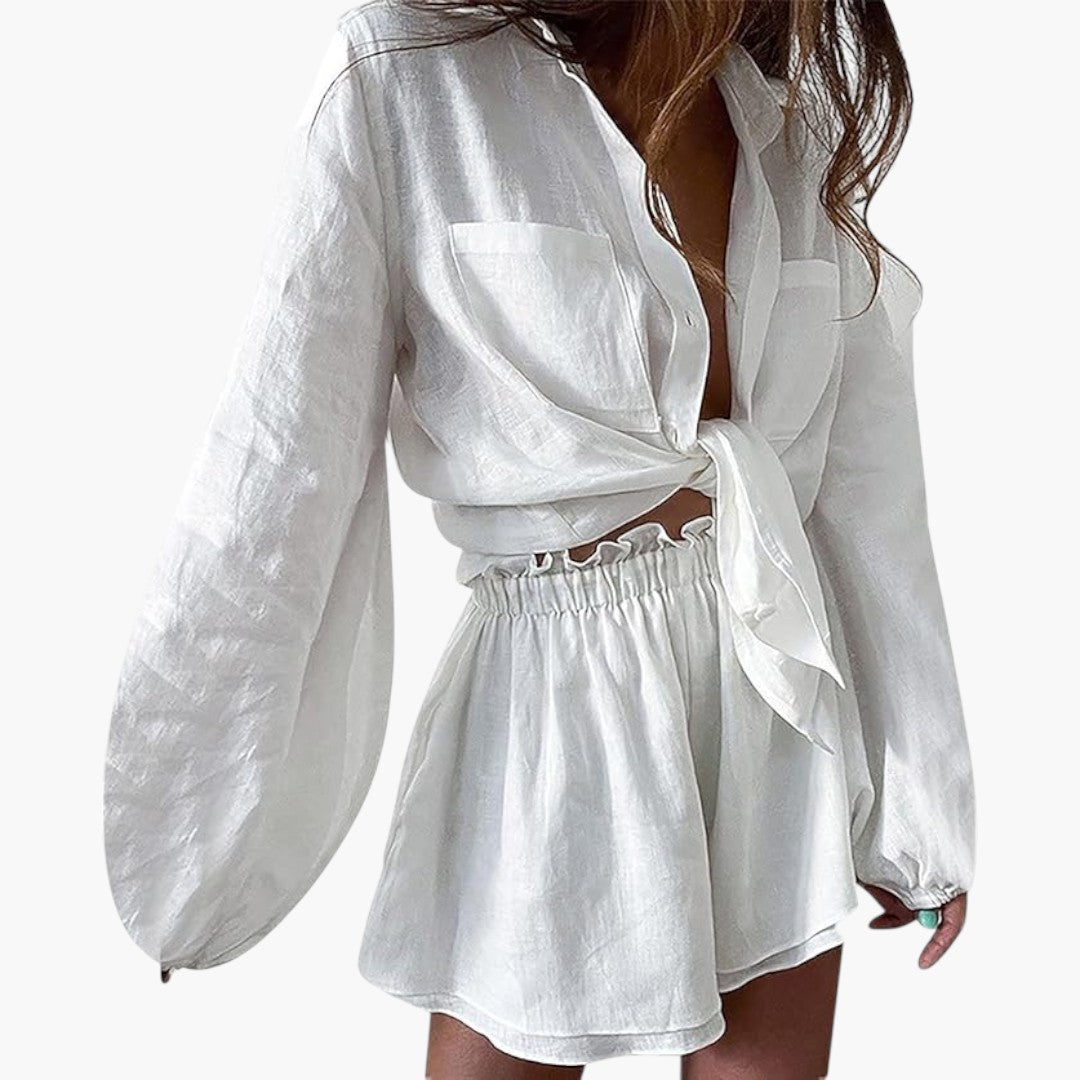 Conjunto para mujer con blusa corta y pantalón corto