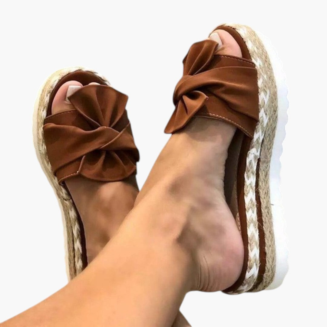 Sandalias de mujer con tacón cuña tejido y detalle de lazo