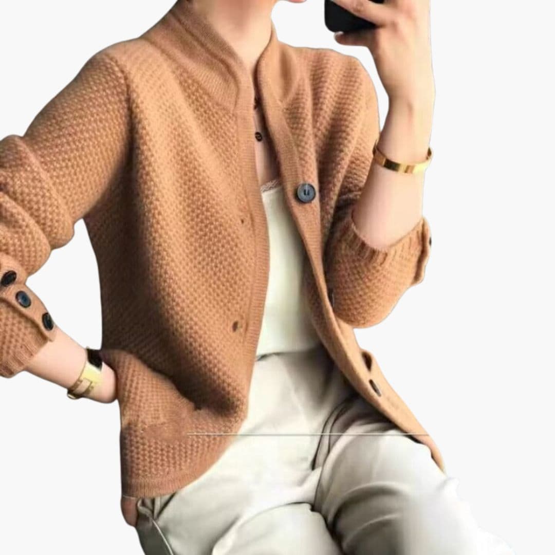 Gilet femme à surface texturée et boutonnage devant