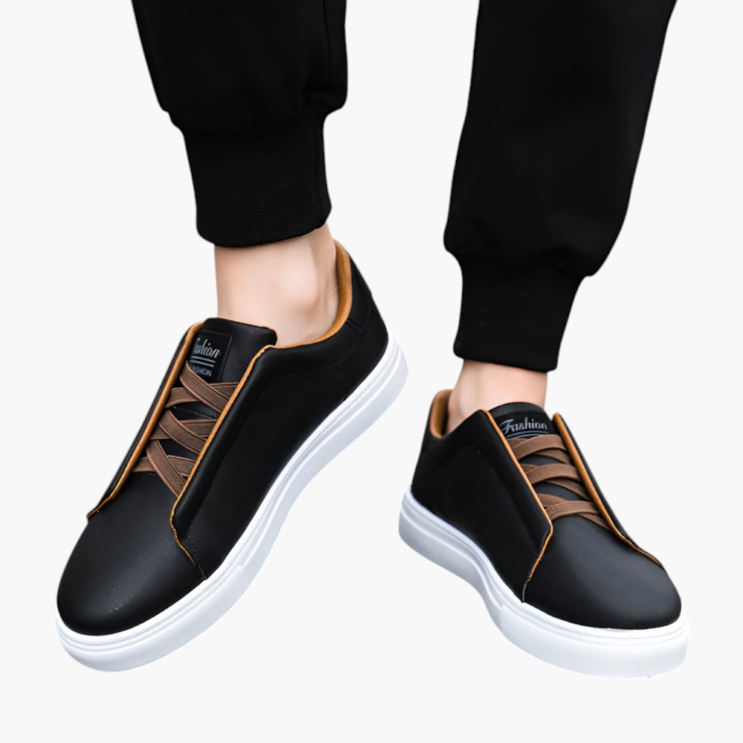 Herren Ledersneaker mit Schnürverschluss und profillierter Sohle