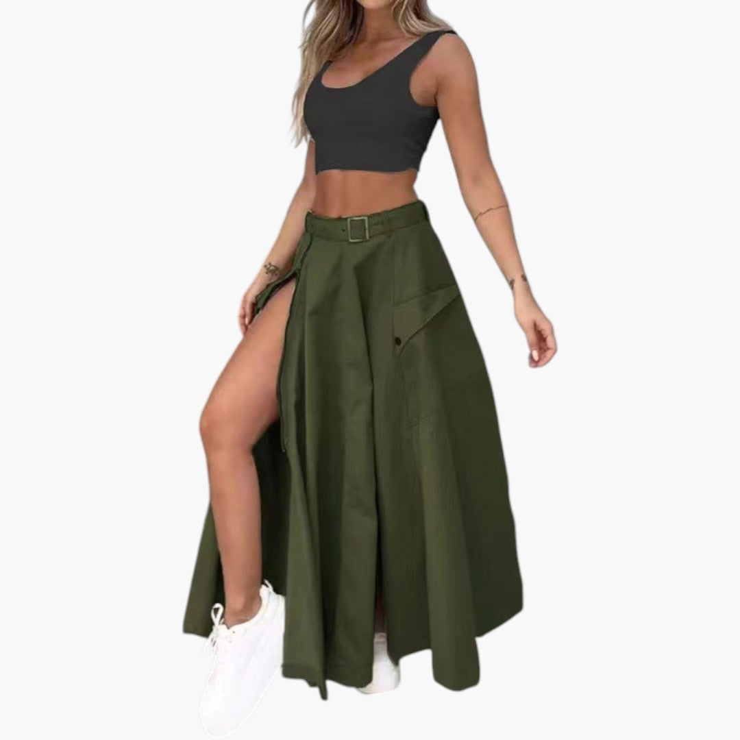 Saia Maxi Feminina com Cintura Cintada e Fenda Lateral
