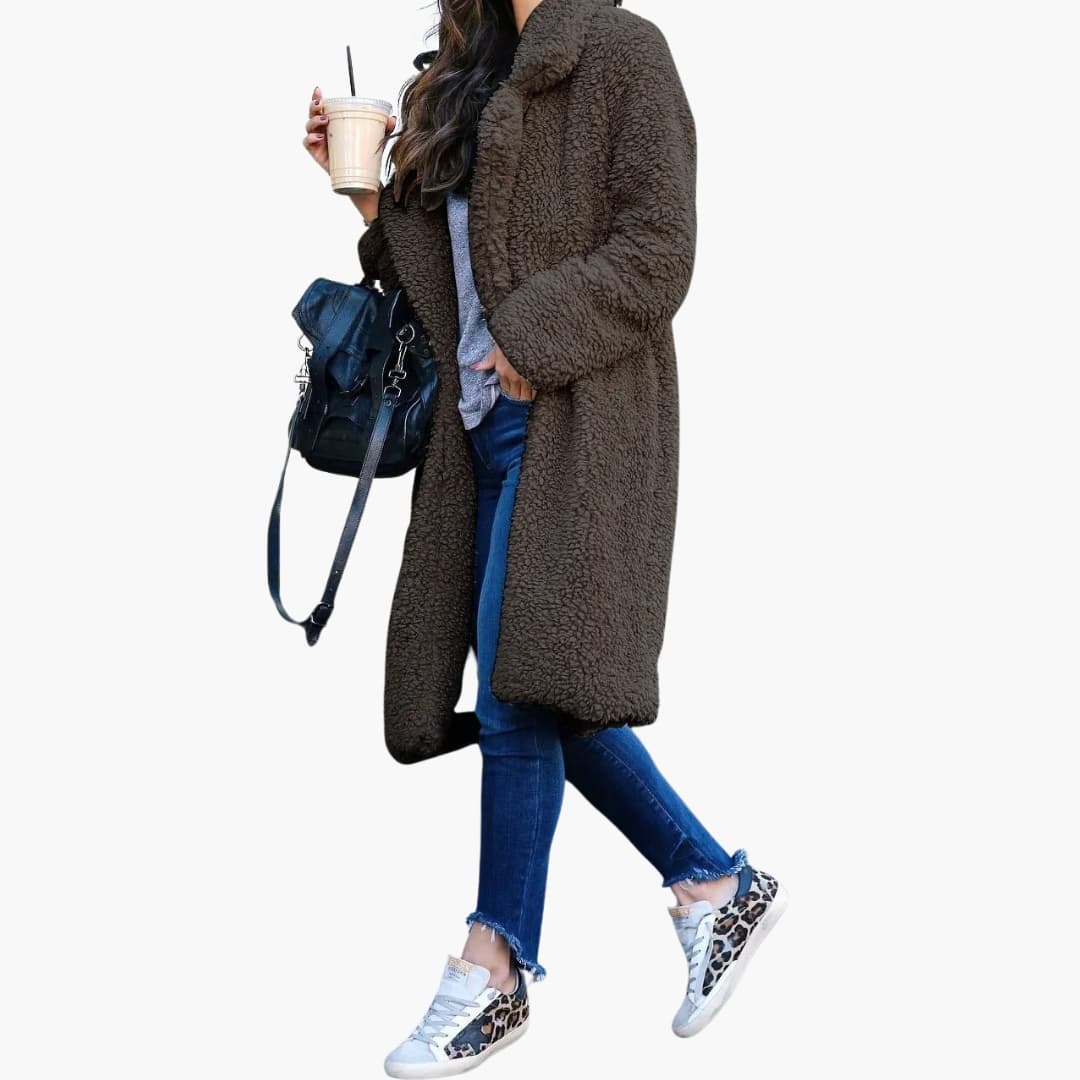 Manteau long femme avec col à revers et surface pelucheuse