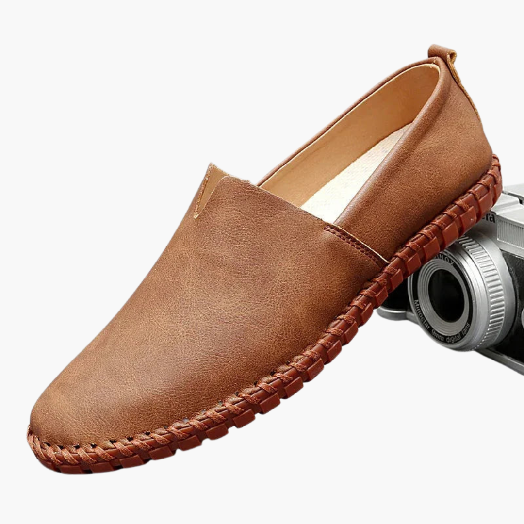 Herresko slip-on mokkasiner med syet sål
